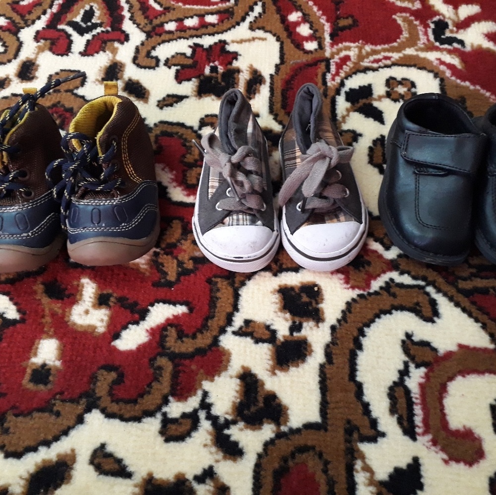 Baby boys shoes size 3
